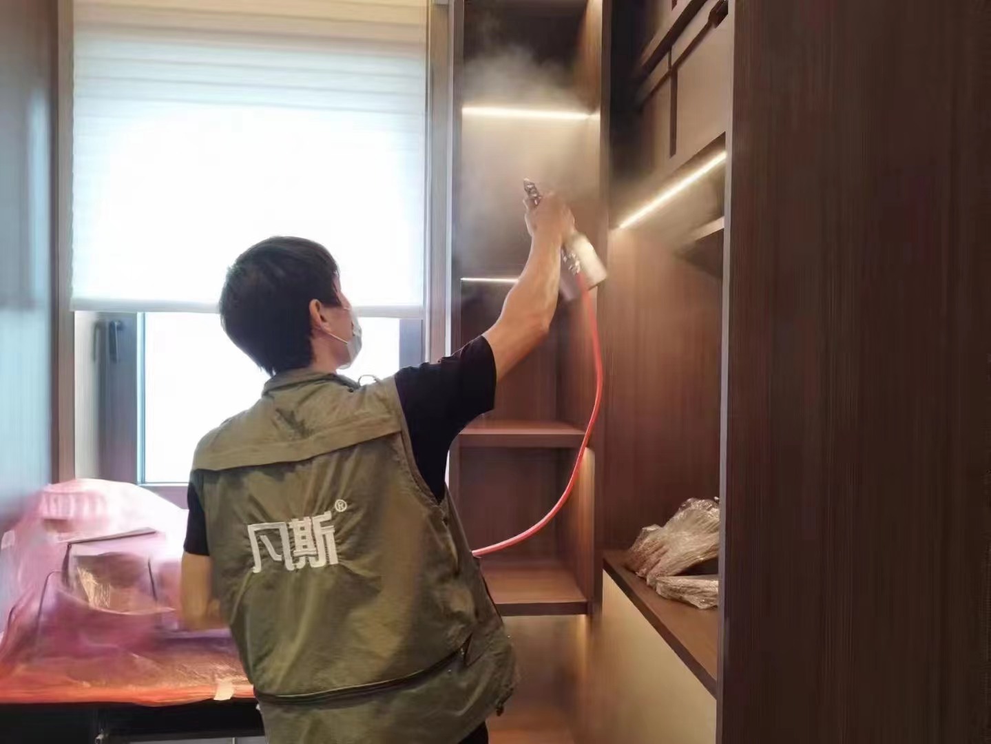 空氣清新劑能去除室內(nèi)的臭味嗎？廁所臭味該如何處理