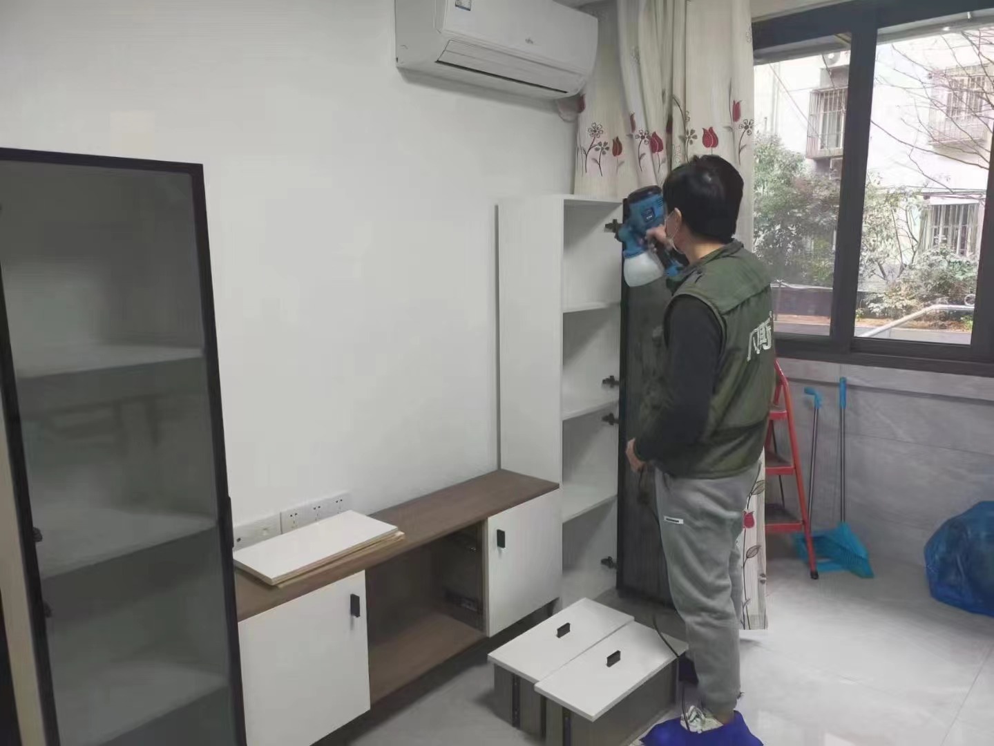 裝修異味大不能忽視，否則容易損害身體健康